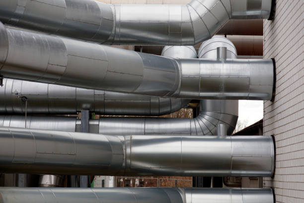 District heating system equipment installed in Detroit building
